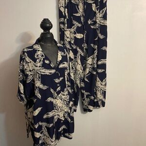Vintage Carol Anderson Collection II Caribbean blue, white pant suit, size 3X